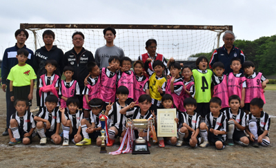 令和8年度厚木市小学生サッカー大会 2年生の部優勝